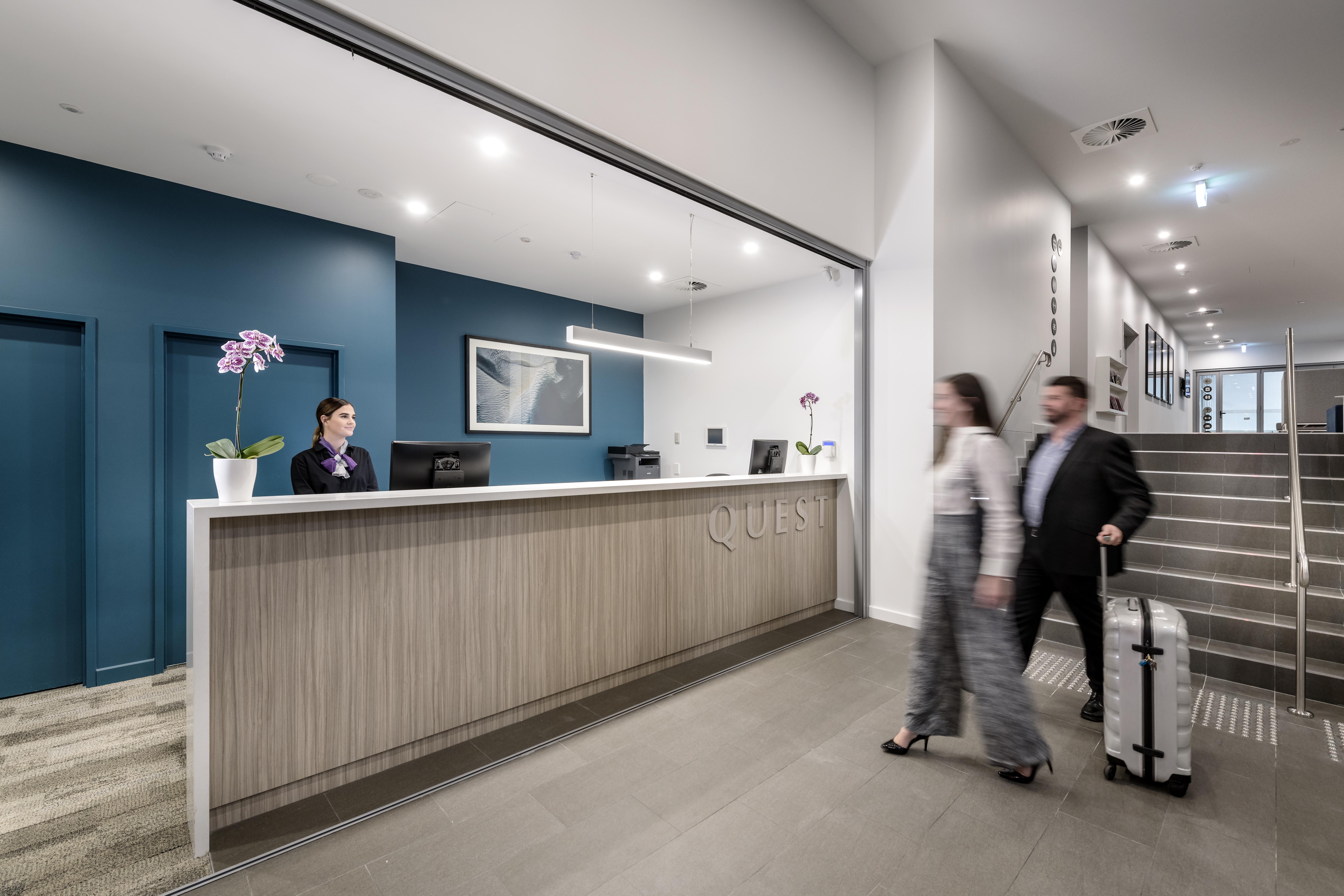 Quest Midland Aparthotel Ngoại thất bức ảnh